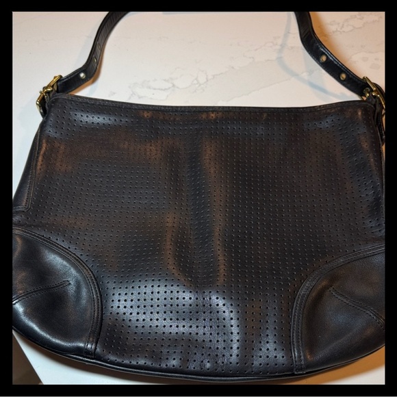 Vintage Coach 9218 Black Leather Shoulder Bag - Picture 11 of 13